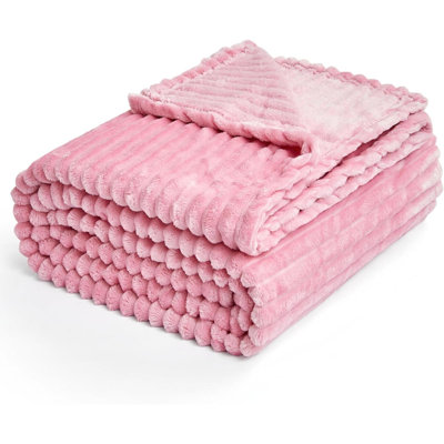 Machine Tufted Heated Blanket