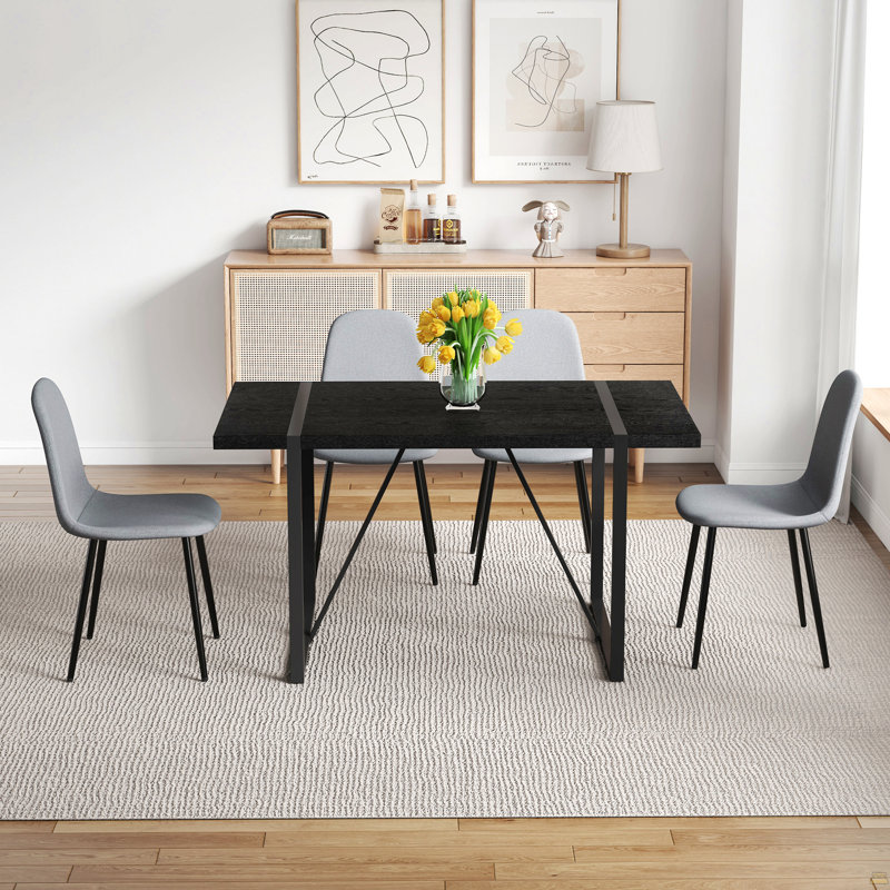 Ensemble de table et chaises, 5 pièces: table, 4 chaises