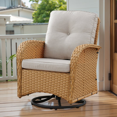 Outdoor Patio Swivel PE Wicker Rattan Chair With Cushions