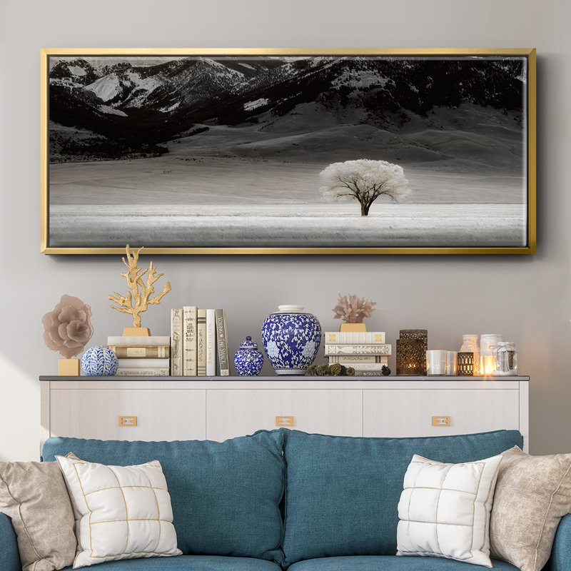 Arbre solitaire, reproduction sur toile, H 8 po x l 20 po x P 1,5 po, Or