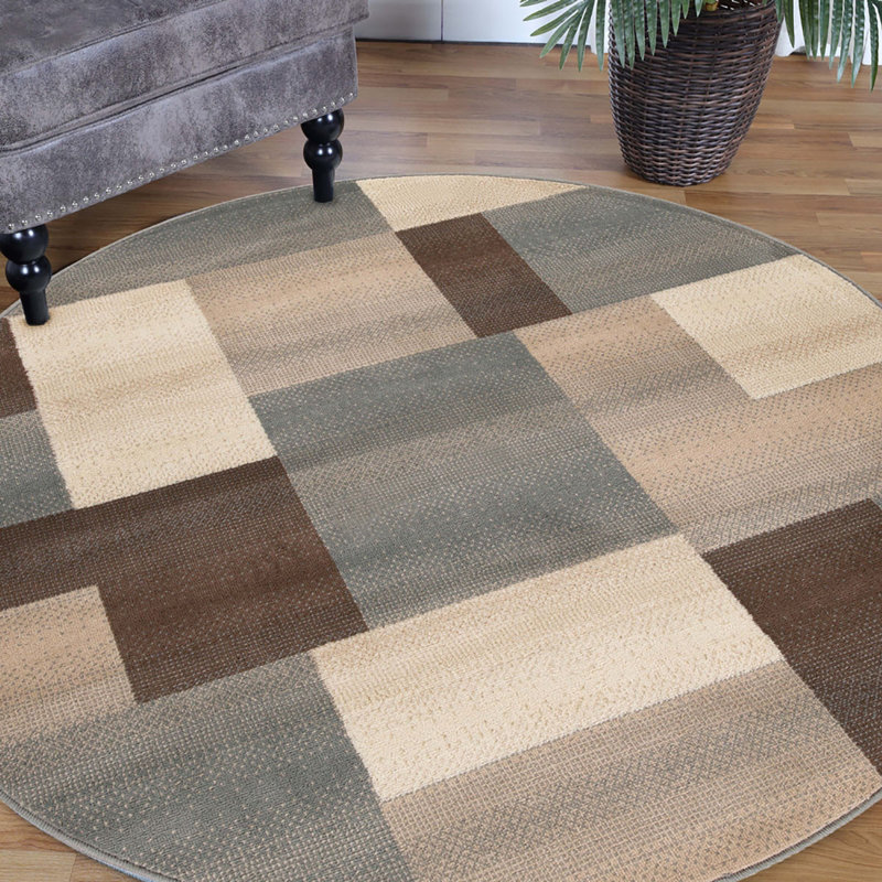 Quanetra 8' X 10' Gray Brown and Cream Patchwork Area Rug, Round 8'