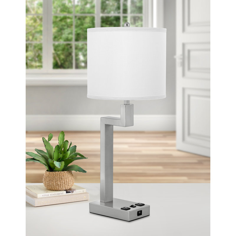 Lampe de table 26 "en argent avec prise USB et prise vraiment Yours
