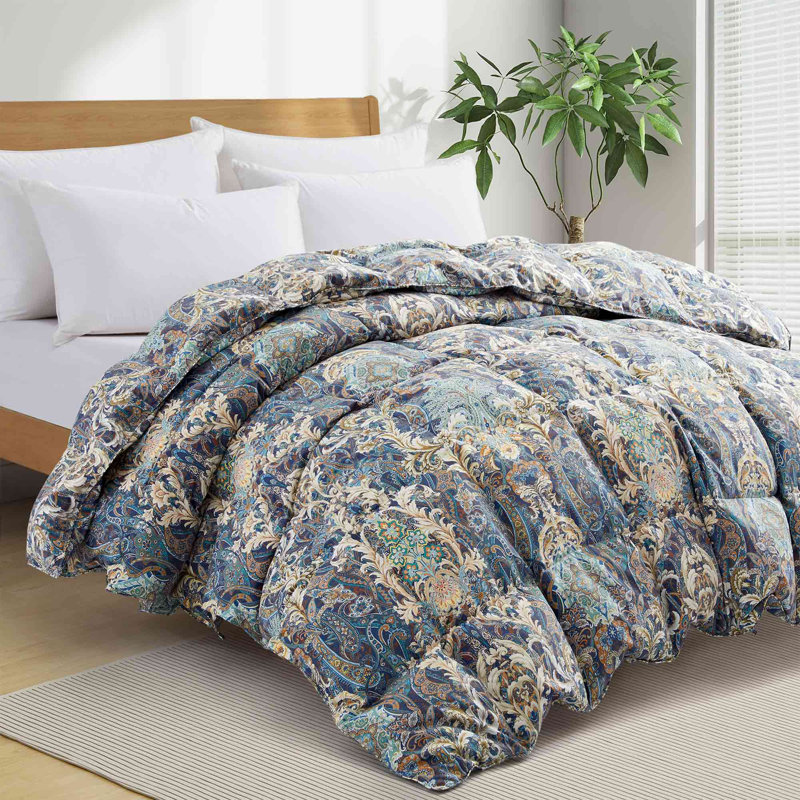 Édredon en polyester Iftekar toutes saisons, Double/Grand, Royal Paisley Bloom