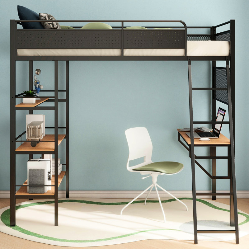 Lit mezzanine simple en métal à économie d'espace avec panneaux en filet, bureau intégré et trois tablettes ouvertes avec lit noir mat et 3 tablettes pour l'espace de travail