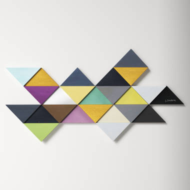 Latitude Run® 'Modern Squiggle Stripe Triangle' - 3 Piece Graphic