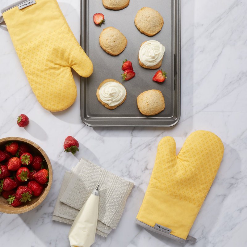 KitchenAid Asteroid Solid Textured Oven Mitt, Yellow