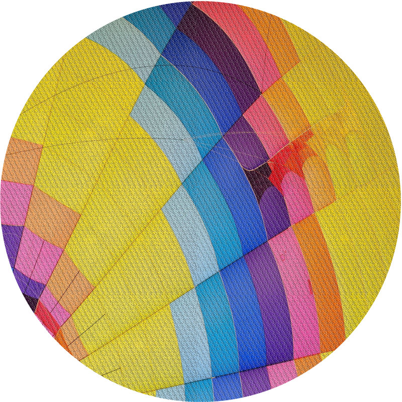 Tapis jaune/bleu/orange à motifs, Rond 7 pi