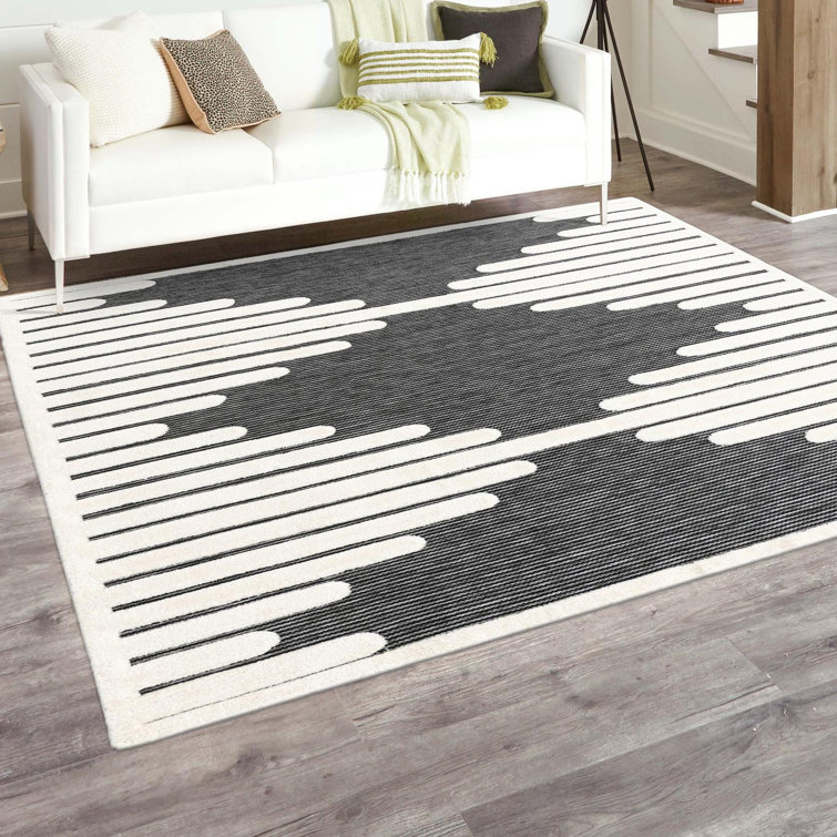 Corrigan Studio® Strings Raheesa Rug