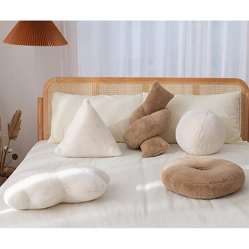 Coussin décoratif en fausse fourrure Blehm
