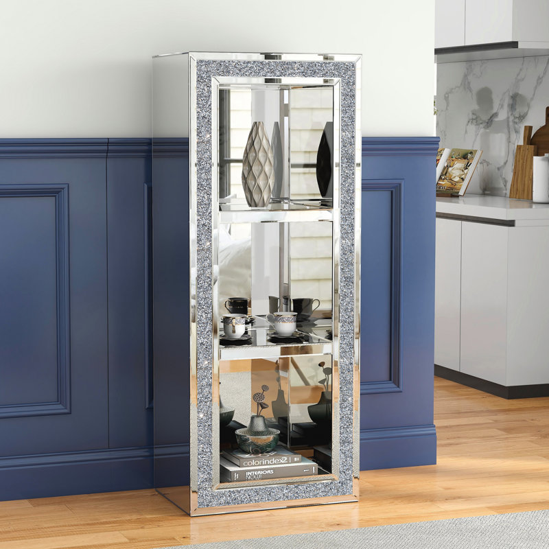 Présentoir Amla à finition miroir avec incrustation de cristaux concassés, H 59,06 po x l 23,62 po x P 15,75 po