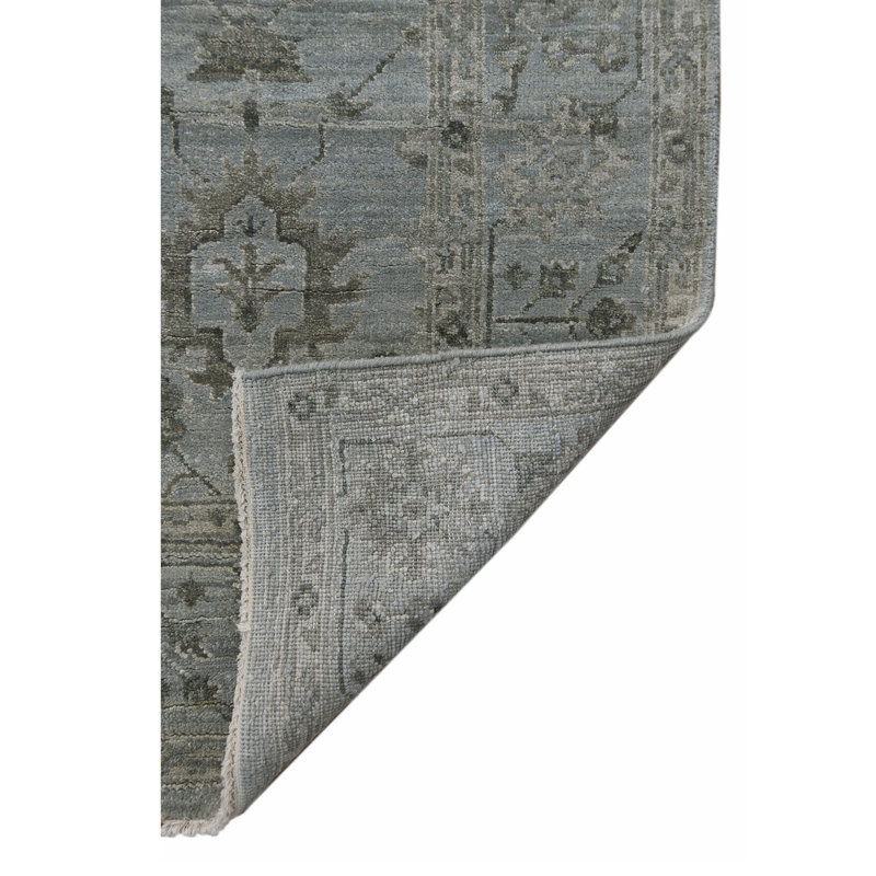 Tapis bleu glacier noué à la main Butner, Rectangle de 10 pi x 14 pi