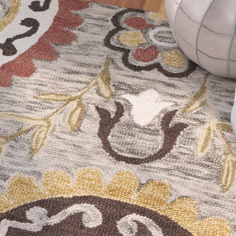 Tomo Hand Hooked Wool Floral Rug, Rectangle 3' x 5'