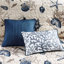 Courtepointe en microfibre, bleue, avec détails et 2 taies décoratives, double / grand avec imprimé taupe corail