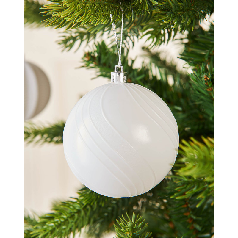 9.29cm Solid Colour Plastic / Acrylic Bauble, White