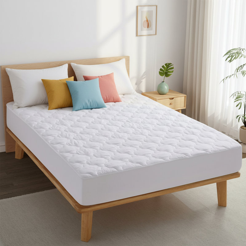 Protège-matelas Lucky Clover avec jupe profonde, Très grand