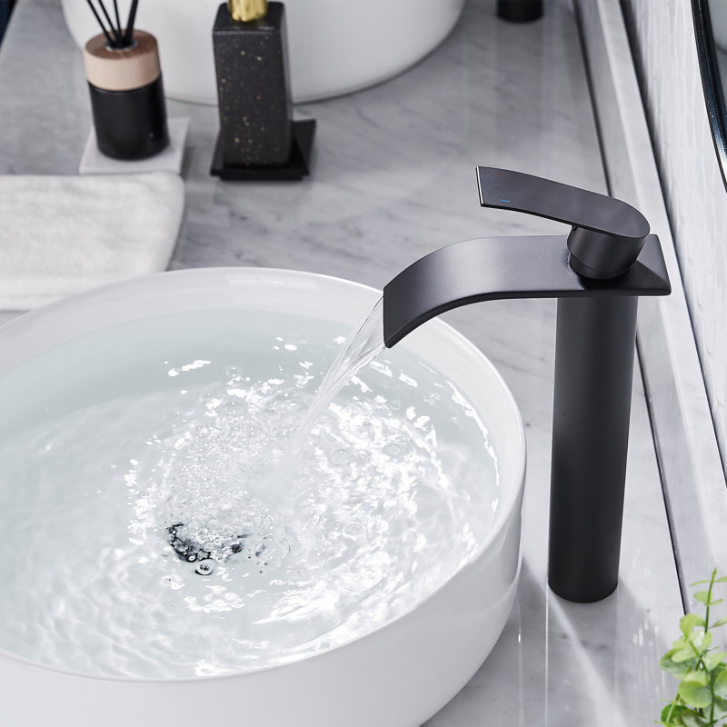 Single-handle Bathroom Faucet with Drain Assembly, Black
