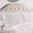 Comforter-612780177