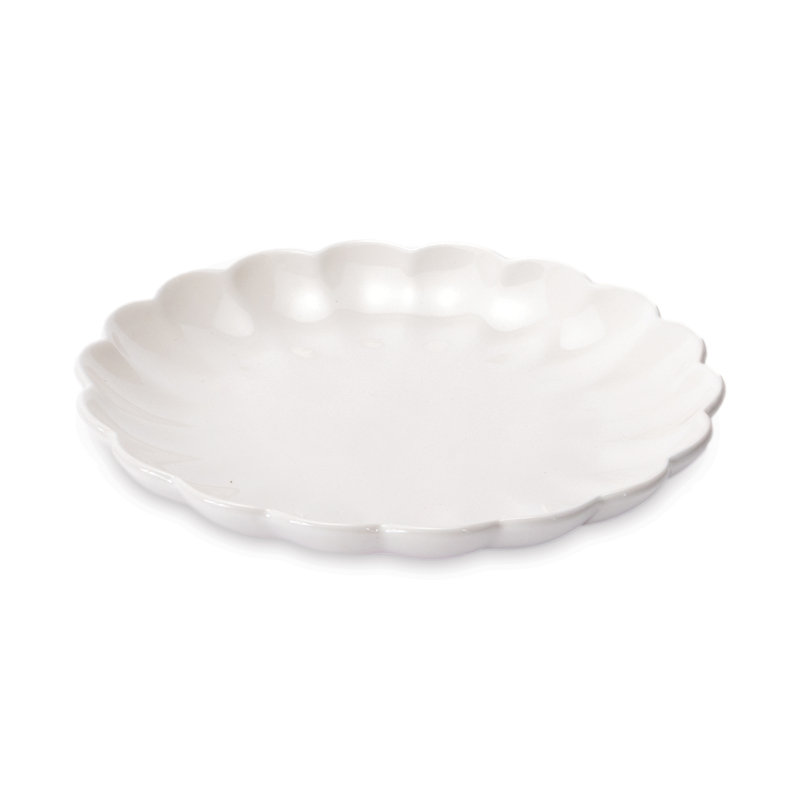 Assiette plate en grès blanc festonné
