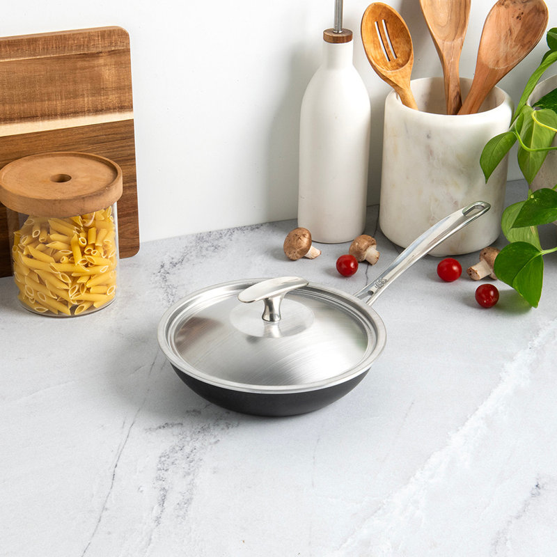 BASALT With Lid, 8"