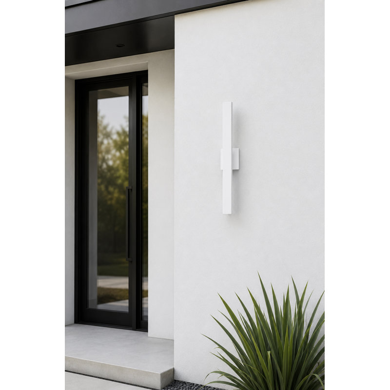 Chesnet-Outdoor Wall Mount, 24" H x 4.5" W x 2.75" D, White