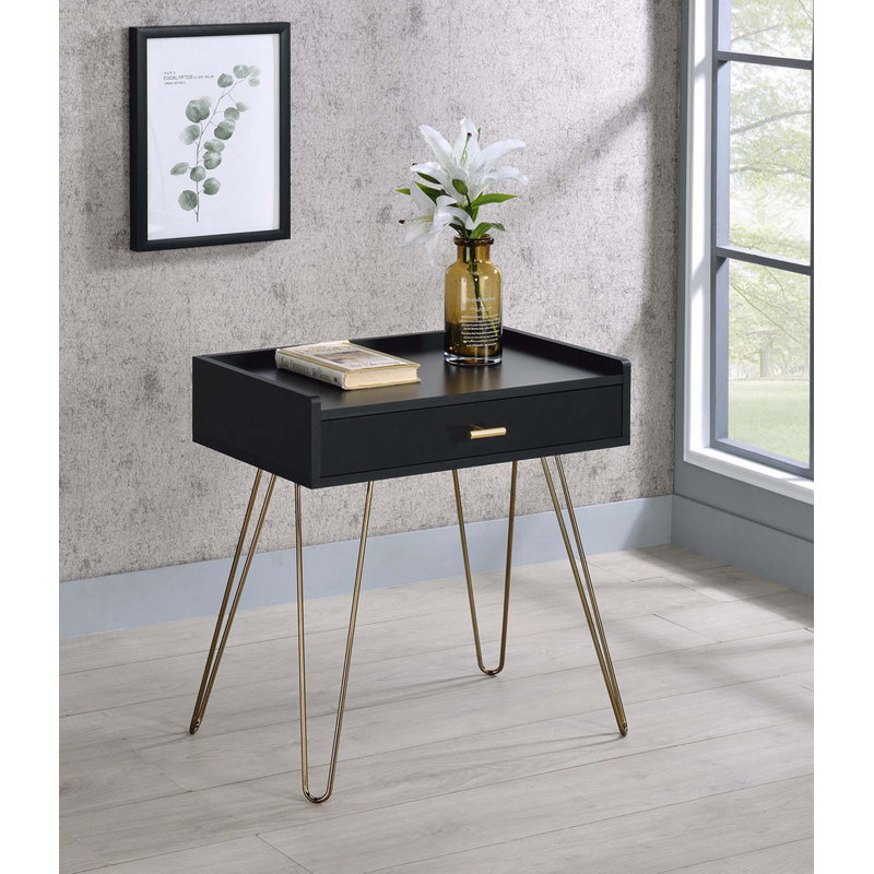 Table d'appoint 23,5 po Mid-Century Allen noire avec pieds en épingle à cheveux en cuivre