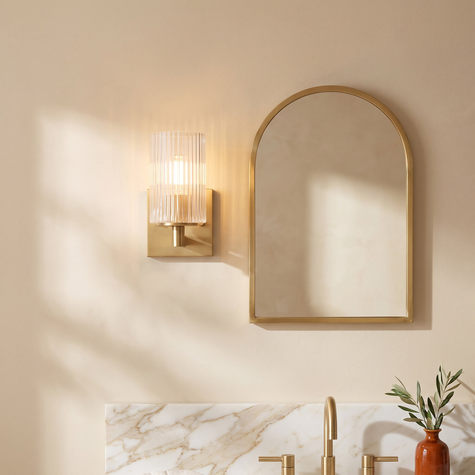 Lyndsay Bath Sconce, 1, Satin Bronze