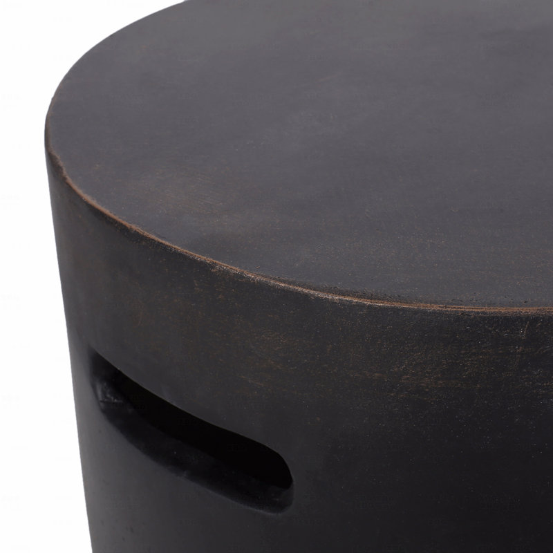 Table d'appoint d'extérieur en béton léger
