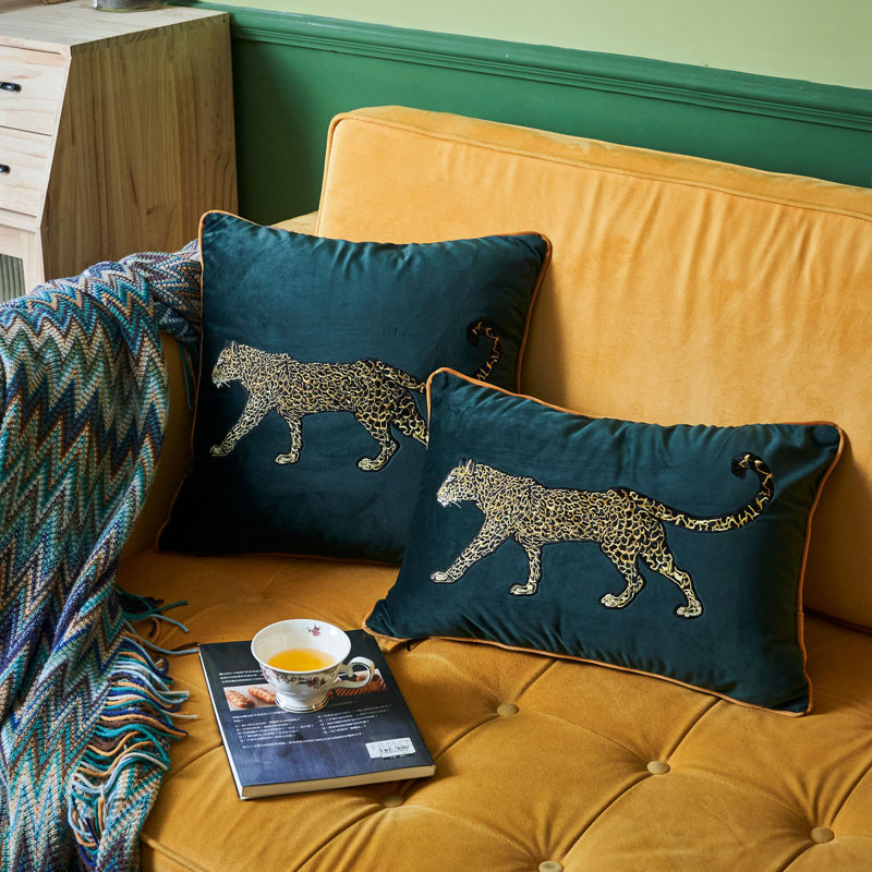 Housse de coussin réversible en velours brodé, H 18 po x l 18 po