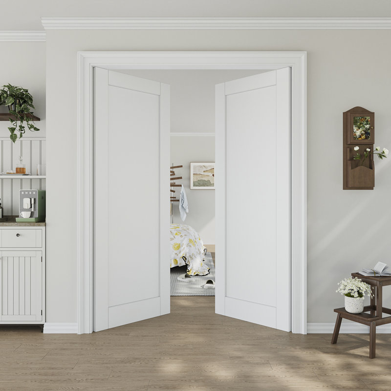 Porte en bois massif lambrissée Interior Pantry