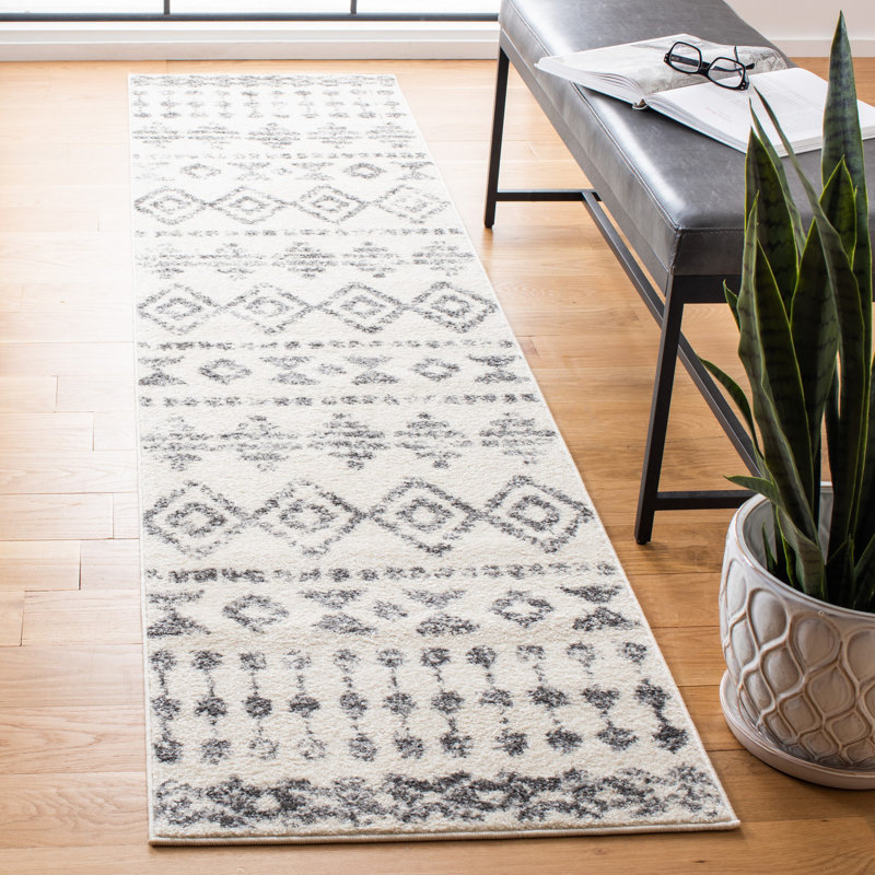 Tapis ivoire / gris Gulledge Southwestern, Tapis de couloir 2 pi 2 po x 9 pi