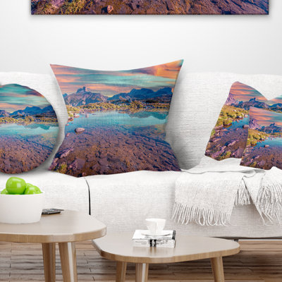 «Beautiful Lake in Lago Rienza» - Coussin Sea & Shore
