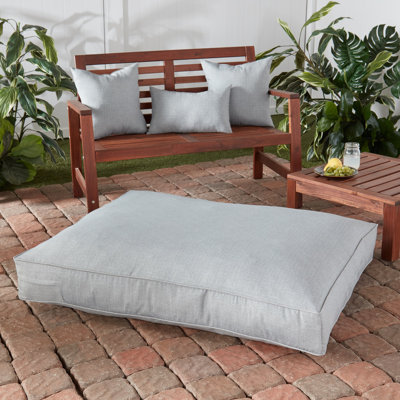 Jann Indoor/Outdoor Pillow Dog Bed