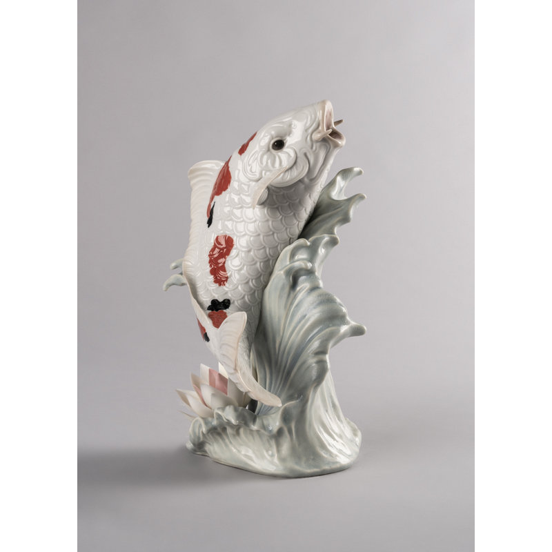 Figurine koi
