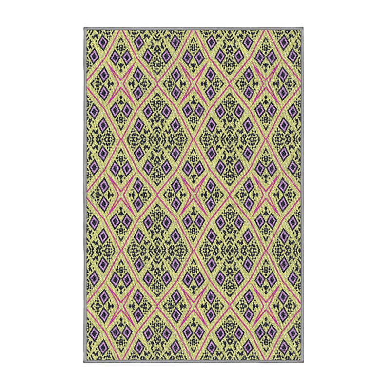 Geometric Indoor Rug, Rectangle 5' x 7'