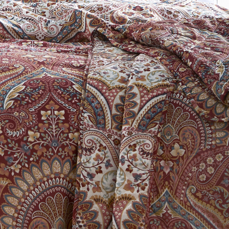Palais Polyester Paisley Bedspread