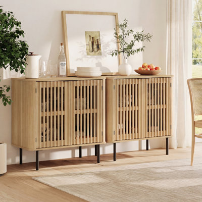 Buffet l 63 po avec tablette ajustable, chêne Feller