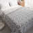 Grey Garlands est en rupture de stock
