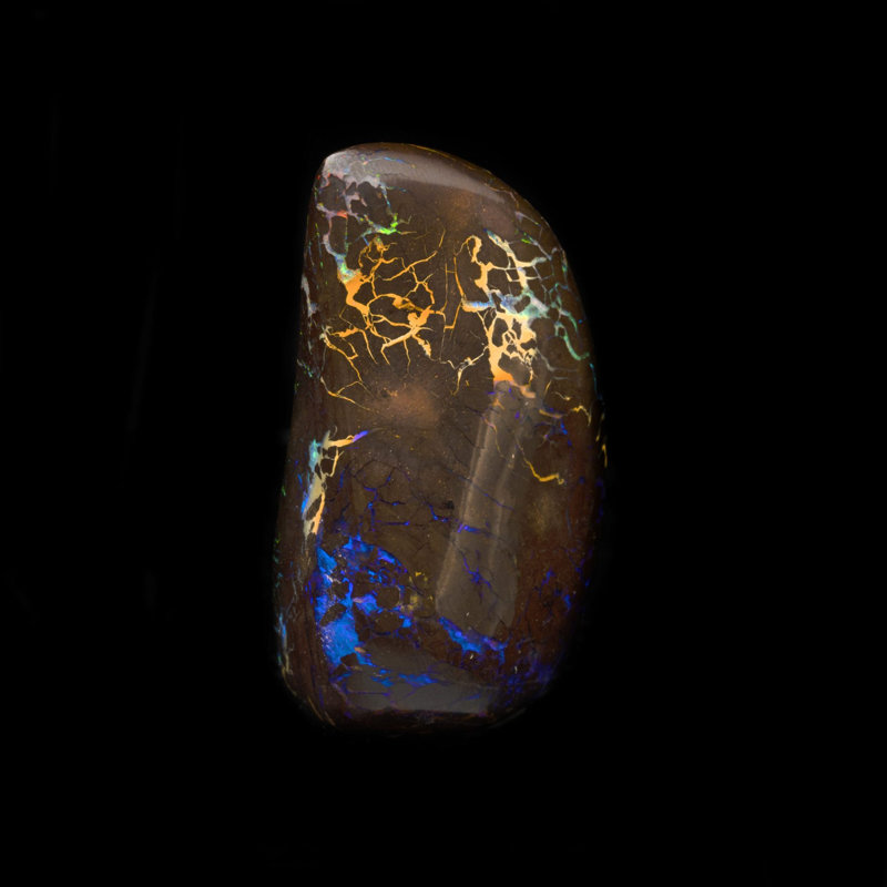 Koroit noix opale Boulder / / 217,5 carats