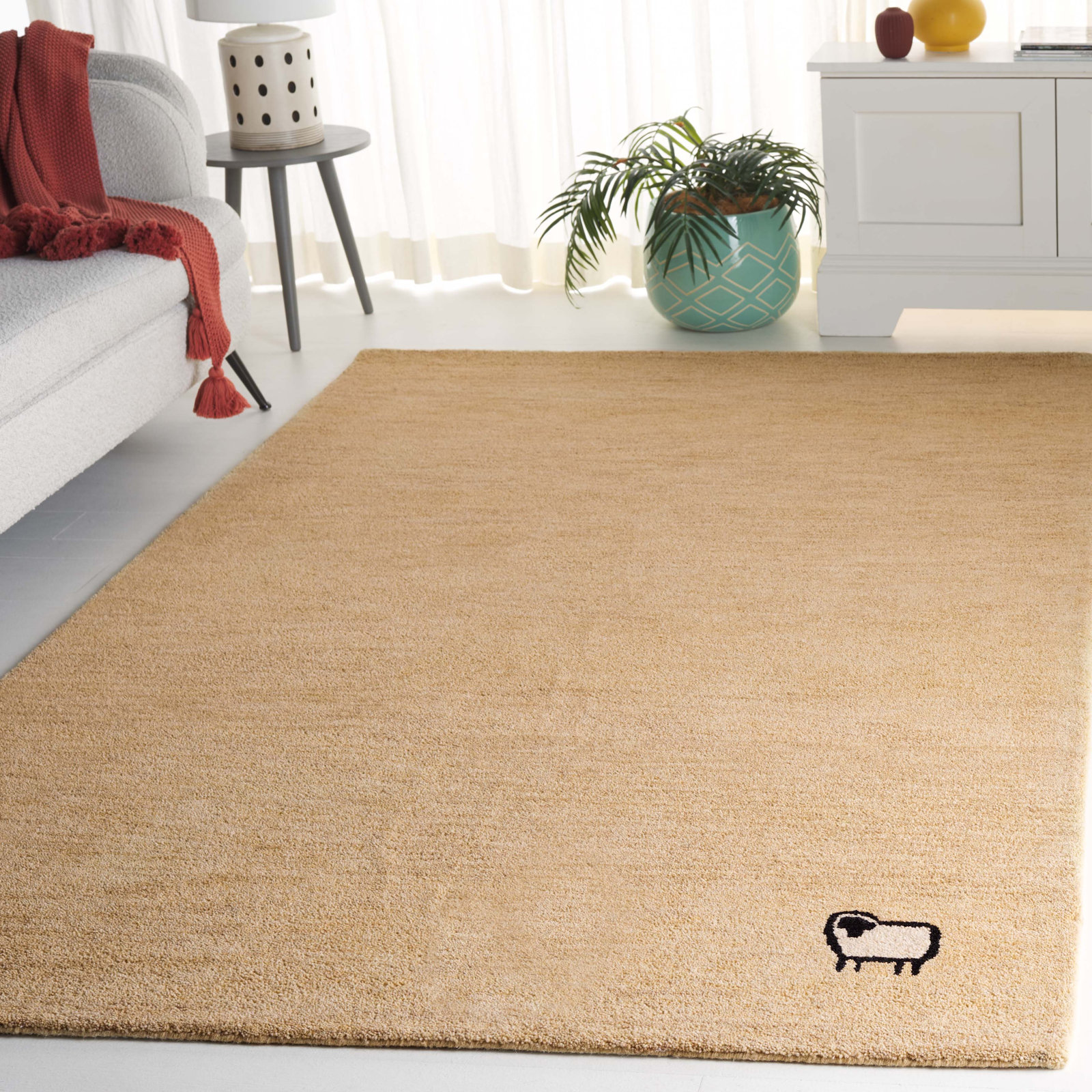 Lonzo Beige Hand-Woven Rug, Rectangle 5' x 8'