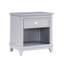 Table de chevet de chambre à coucher au design classique, 1 tiroir et rangement, poignées en nickel poli, sans assemblage, style 24 po x 16 po, avec glissières à roulement, tablette inférieure pour le rangement, assemblage-493645109