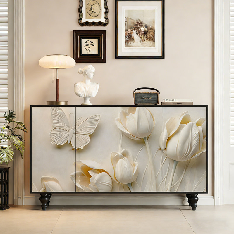 Buffet à quatre portes avec rangement de style français