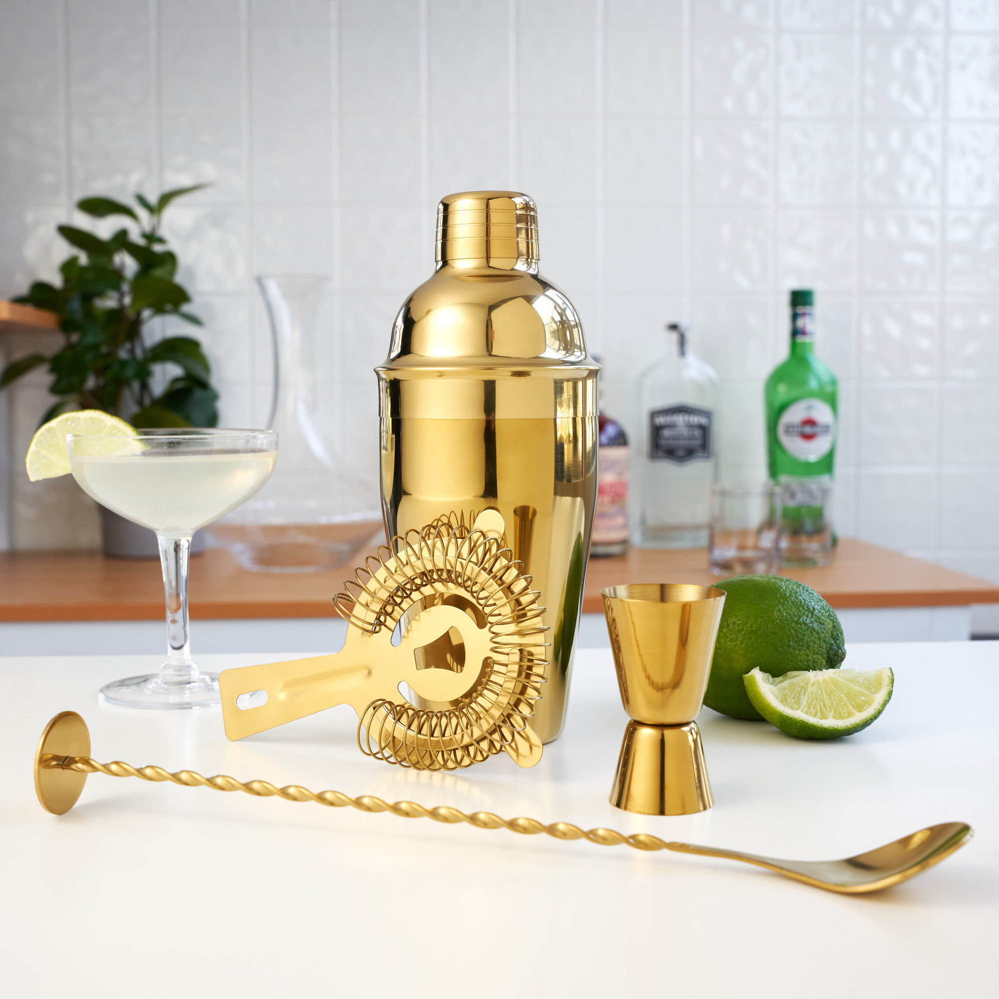 True Stainless Steel Barware Set Includes Cocktail Shaker, Spoon, Jigger, Hawthorne Strainer, Drink, Gold