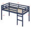 Lit mezzanine en bois avec échelle-761240860