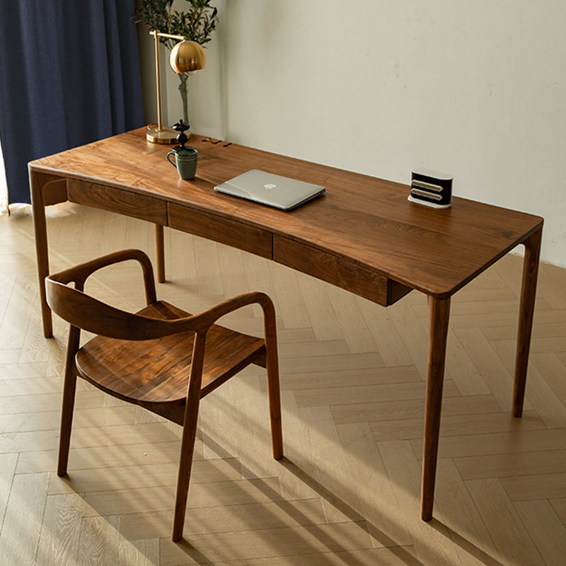 Ensemble de chaises de bureau courbées de style minimaliste