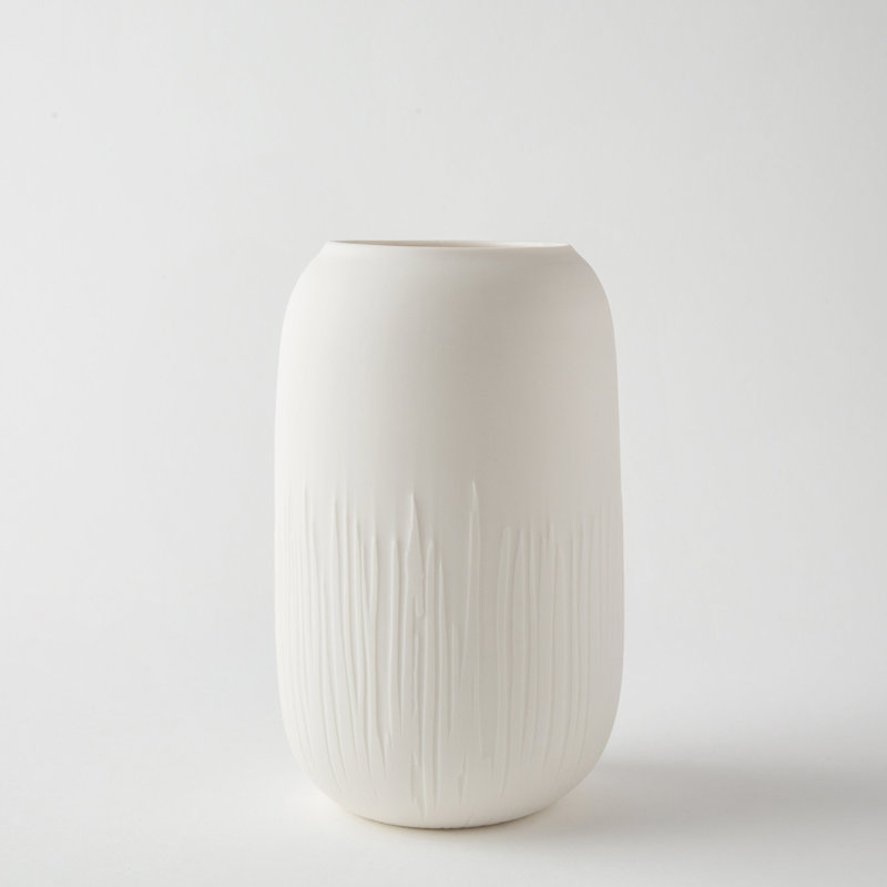 Tulipe Handmade Porcelain Table Vase