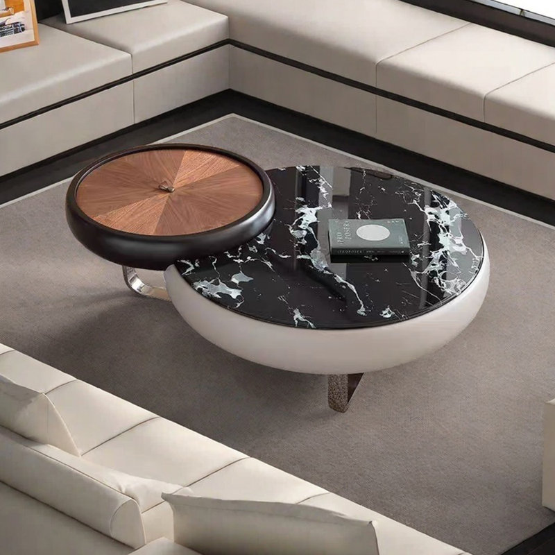 Table basse en marbre clair