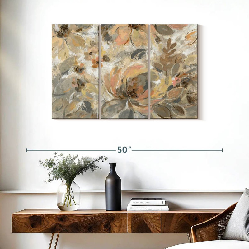 Avery Ivory Floral, 24" H x 38" W