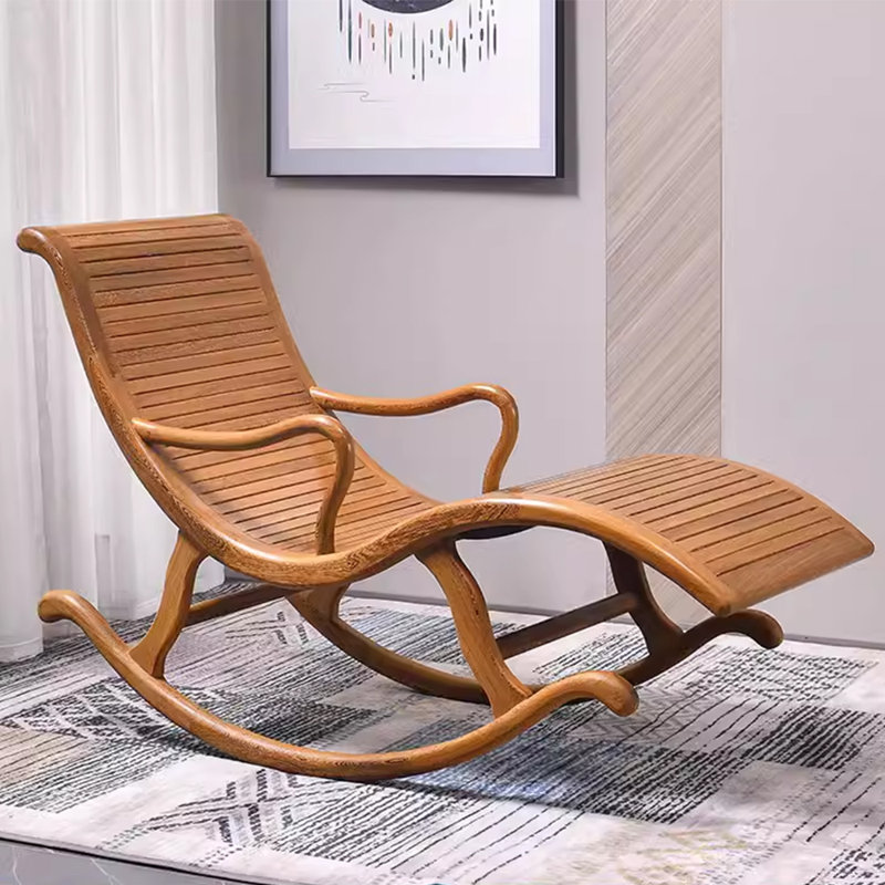 Chaise berçante en bois massif
