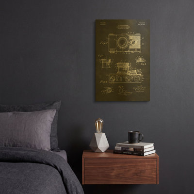 'Camera, 1936 Blueprint Patent Chalkboard' By LUXE Gold Metal Wall Art, 12" x 16"
