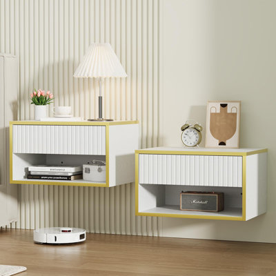 Ensemble de chambre à coucher 3 pièces Smart Bed en cuir avec 2 tables de chevet flottantes à DEL